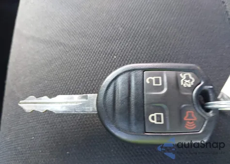 2016 Ford Expedition Xlt z USA, uszkodzony, nr VIN 1FMJU1JT0GEF49987